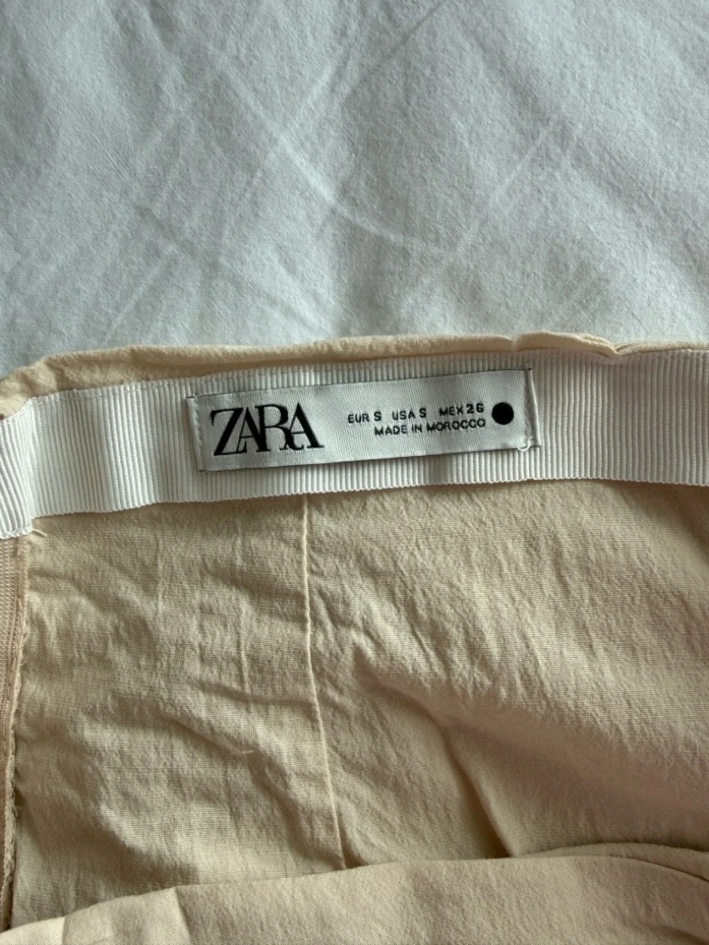 Zara Ruffled Mini Skirt - Picture 3 of 5